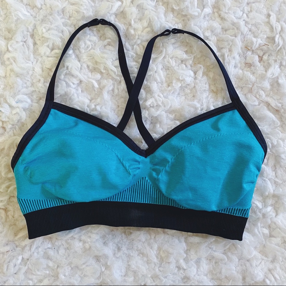 Lululemon Black & Blue Activewear Sports Bra
